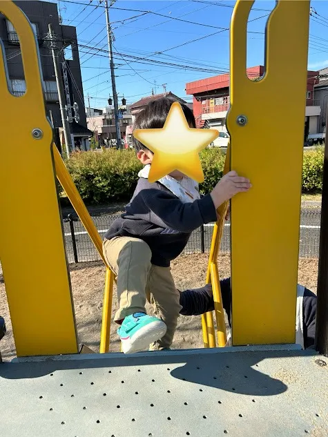 運動が促す言葉の発達メカニズム