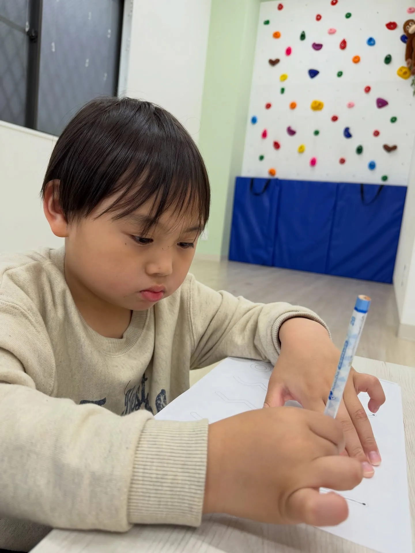 入学式も終わり、元気いっぱいに来所してくれました😊✨ピカピカ...